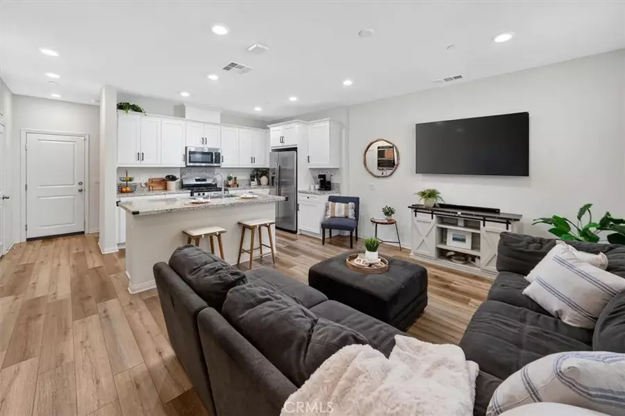 22812 Harvest Mill, Saugus, CA 91350