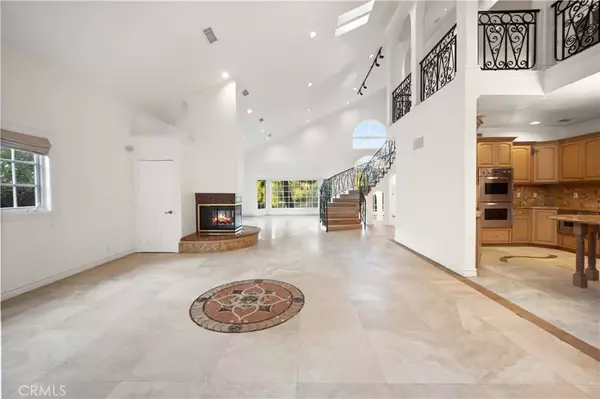 Agoura Hills, CA 91301,28510 W Driver Avenue