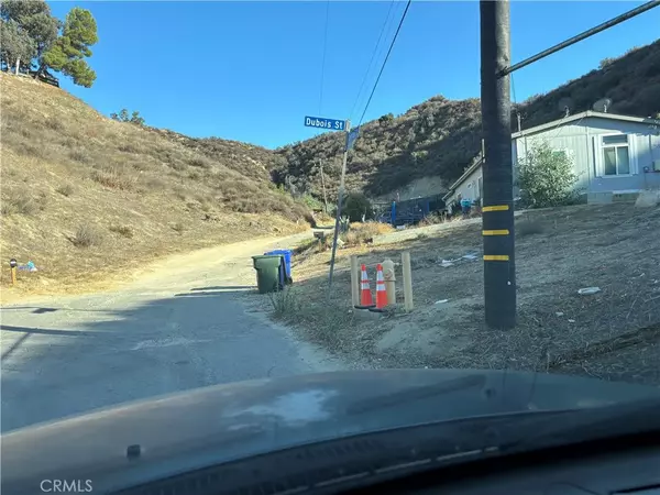 Val Verde, CA 91384,0 Central