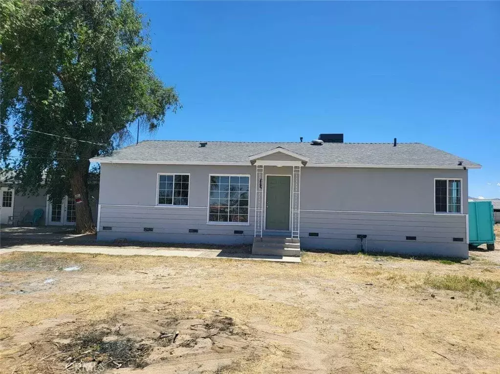 Palmdale, CA 93591,9854 E Ave Q4