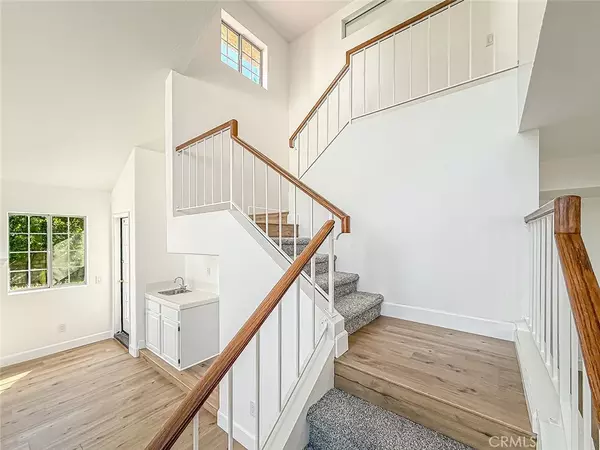 Camarillo, CA 93010,206 Camino Cortina