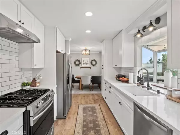 Castaic, CA 91384,28316 Royal Drive