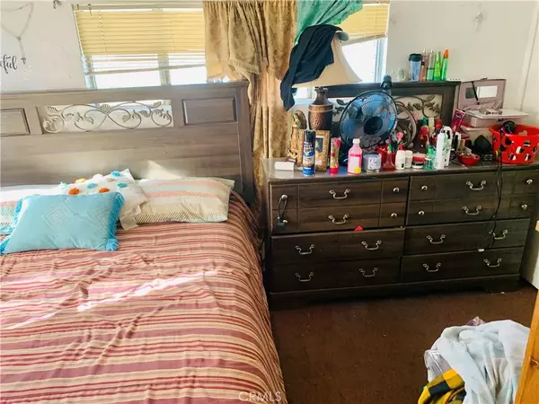 San Jacinto, CA 92583,288 S Grand Army Avenue