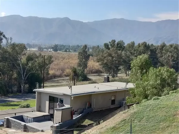 Lake Elsinore, CA 92530,0 Ryan