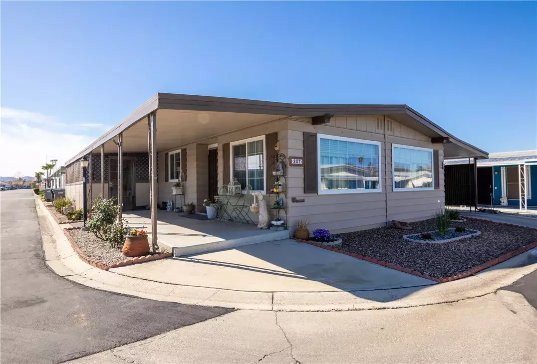 Hemet, CA 92545,601 N Kirby #237