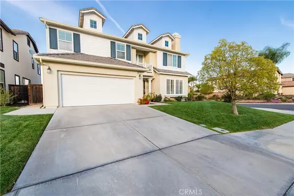 Murrieta, CA 92562,24212 Golden Mist Drive
