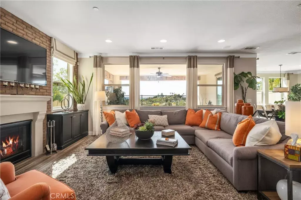 Temecula, CA 92591,40237 Lombardy Street