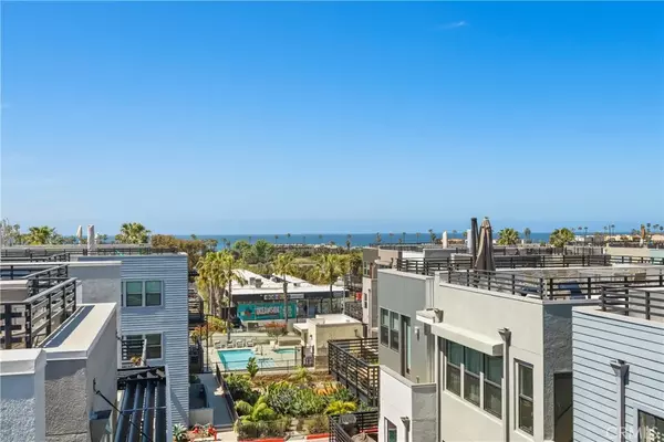 1570 Vista Del Mar Way Way #4, Oceanside, CA 92054