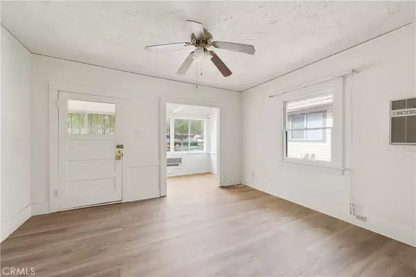 Lake Elsinore, CA 92530,401 W Graham Avenue