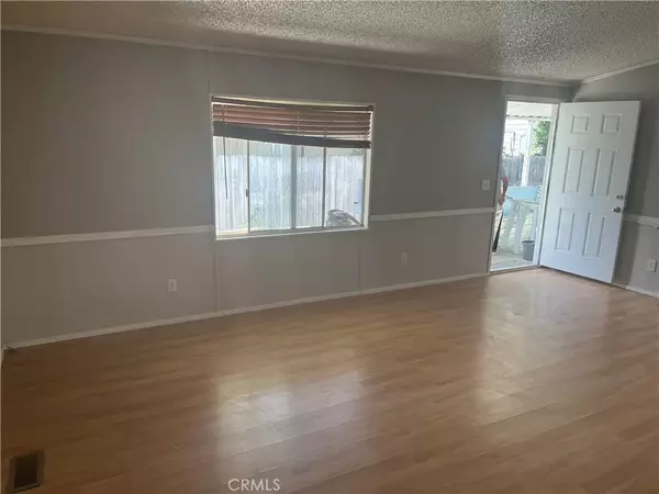 Eastvale, CA 91752,5800 Hamner #286