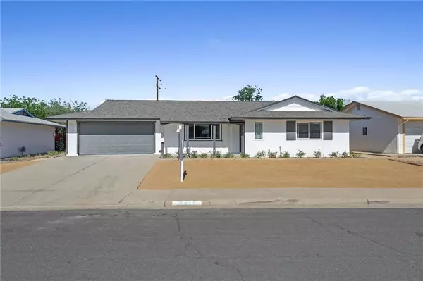 28825 Pebble Beach Drive, Menifee, CA 92586