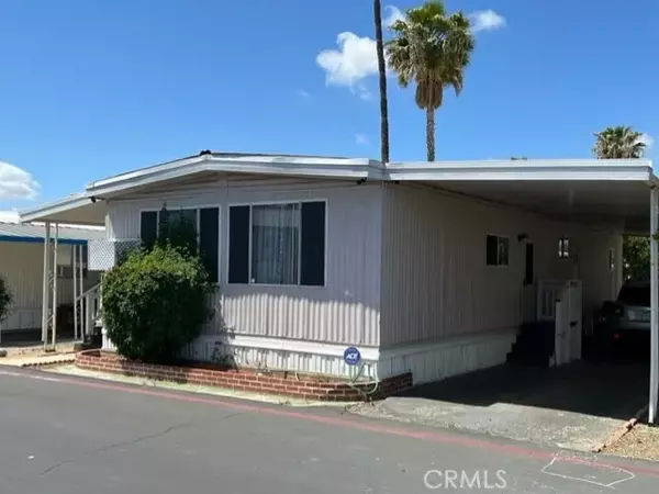 Hemet, CA 92543,1455 S State #122