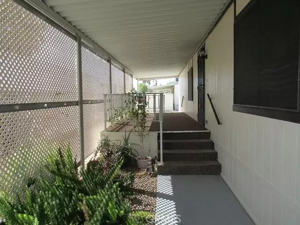 Hemet, CA 92543,1300 W Menlo #119