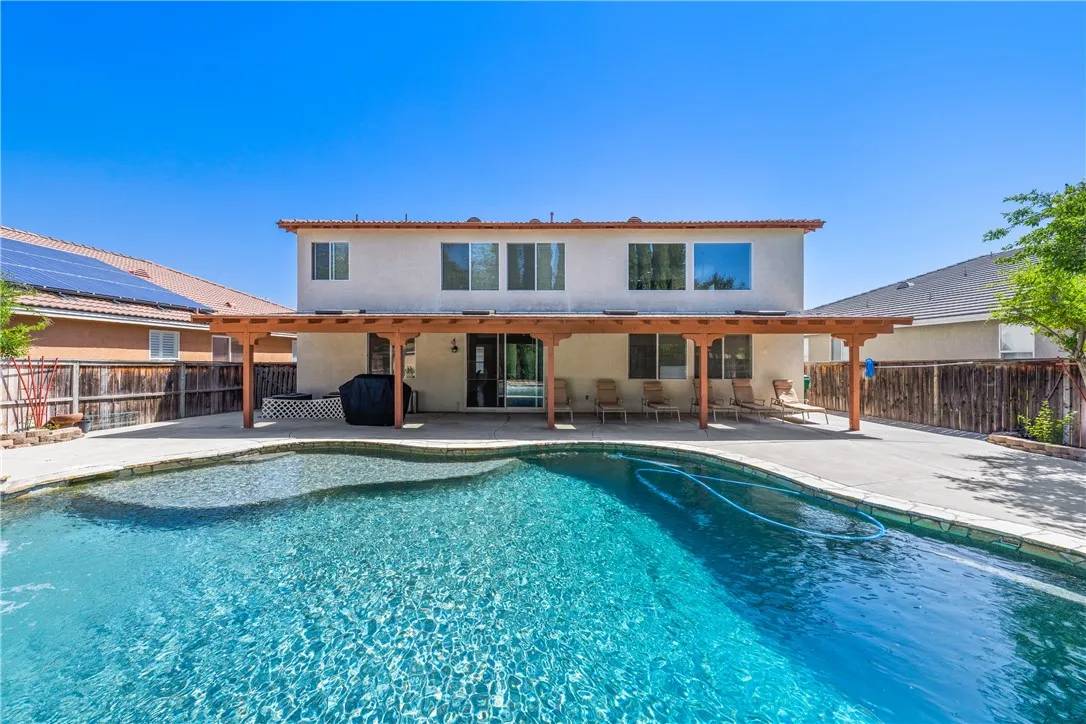 29616 Baker Ln, Murrieta, CA 92563