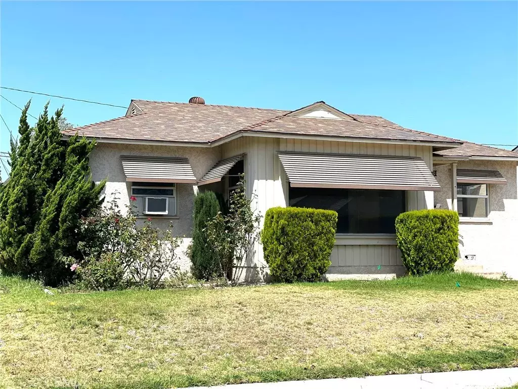 Lakewood, CA 90713,4323 Carfax Avenue