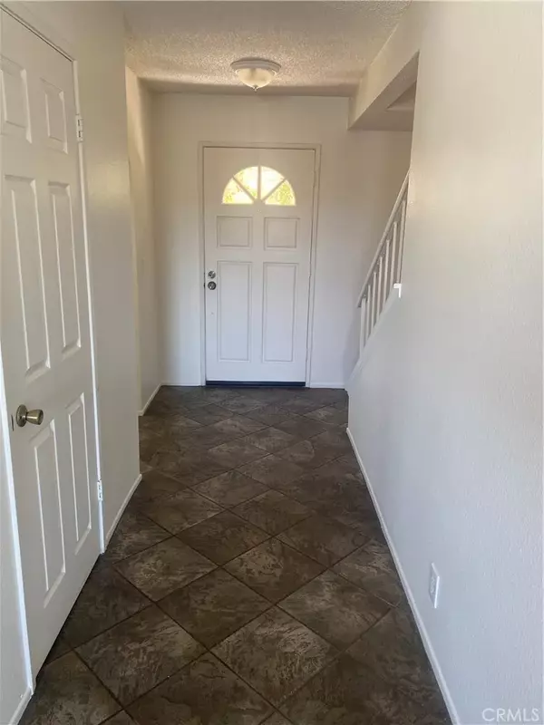 Escondido, CA 92025,820 E 3rd Avenue #16