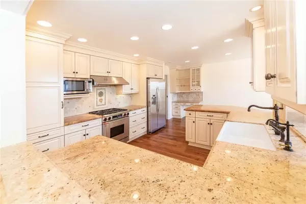 Carlsbad, CA 92008,3299 Westwood Drive