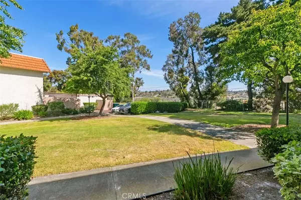 Carlsbad, CA 92010,2808 Via Magia
