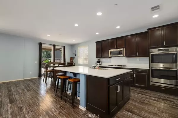 Lake Elsinore, CA 92532,34319 Deergrass Way