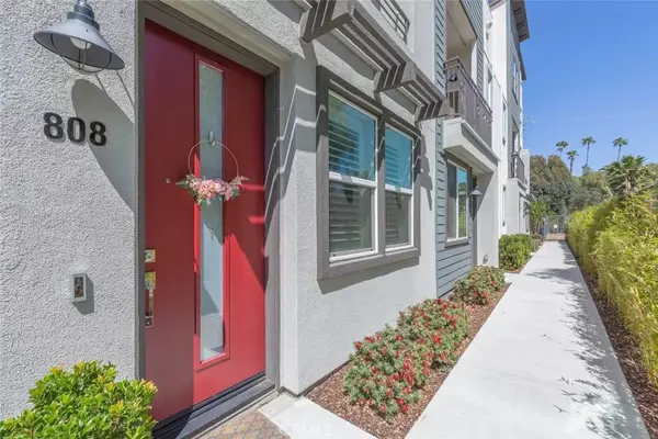 2572 S Escondido Boulevard #808, Escondido, CA 92025