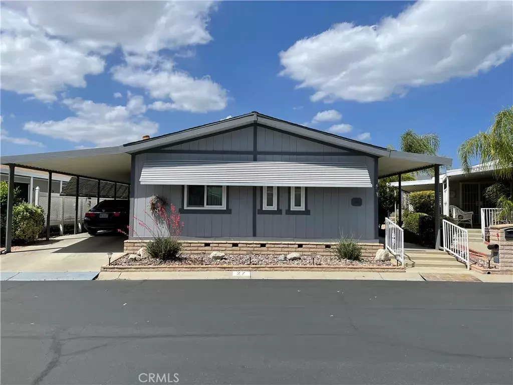 Hemet, CA 92544,24600 Mountain #27