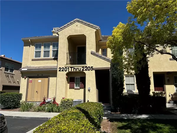 Lake Elsinore, CA 92530,1800 E Lakeshore Drive #2201