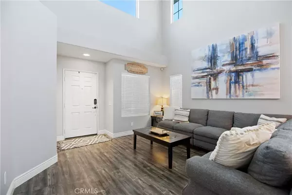 Corona, CA 92883,27364 Pacos Ridge