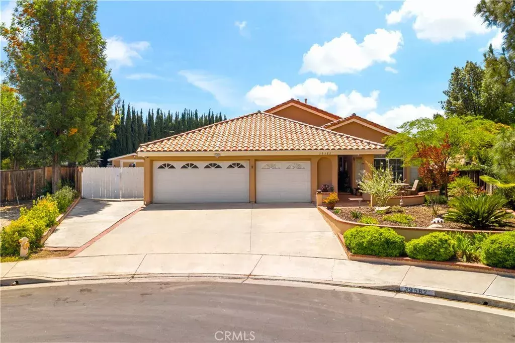 Murrieta, CA 92563,39582 Casandra Court