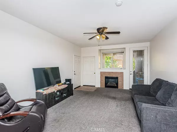 Murrieta, CA 92562,41410 Juniper Street #223