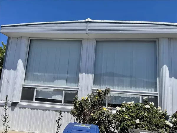 1455 S State #114, Hemet, CA 92543