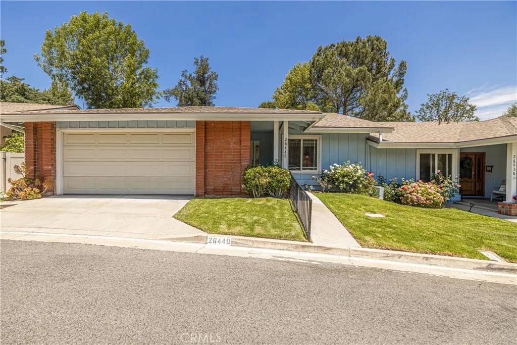 26440 Oak Highland Drive, Newhall, CA 91321