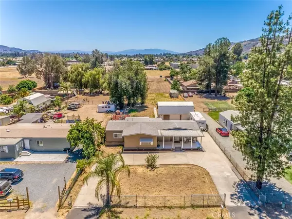 Lake Elsinore, CA 92530,32880 Brechtel Street