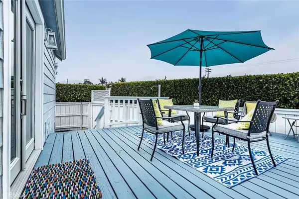 Encinitas, CA 92024,1624 N Coast #3