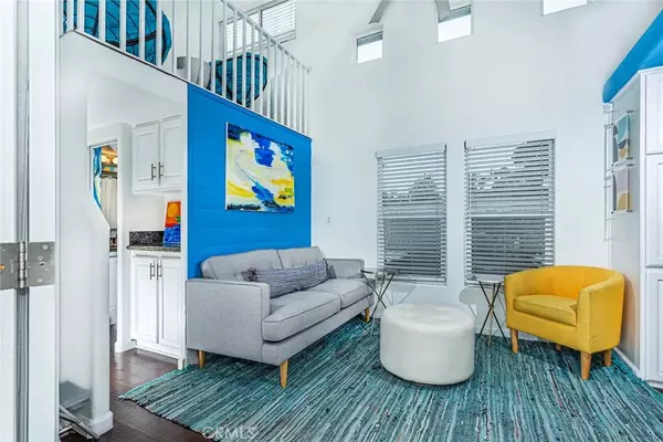 Encinitas, CA 92024,1624 N Coast #3