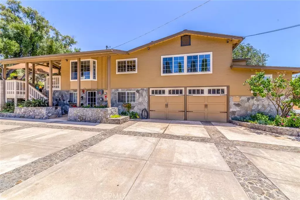 Alpine, CA 91901,1853 Green Acres Drive