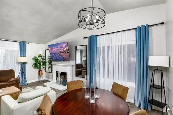 2804 Los Feliz Drive, Highland, CA 92346