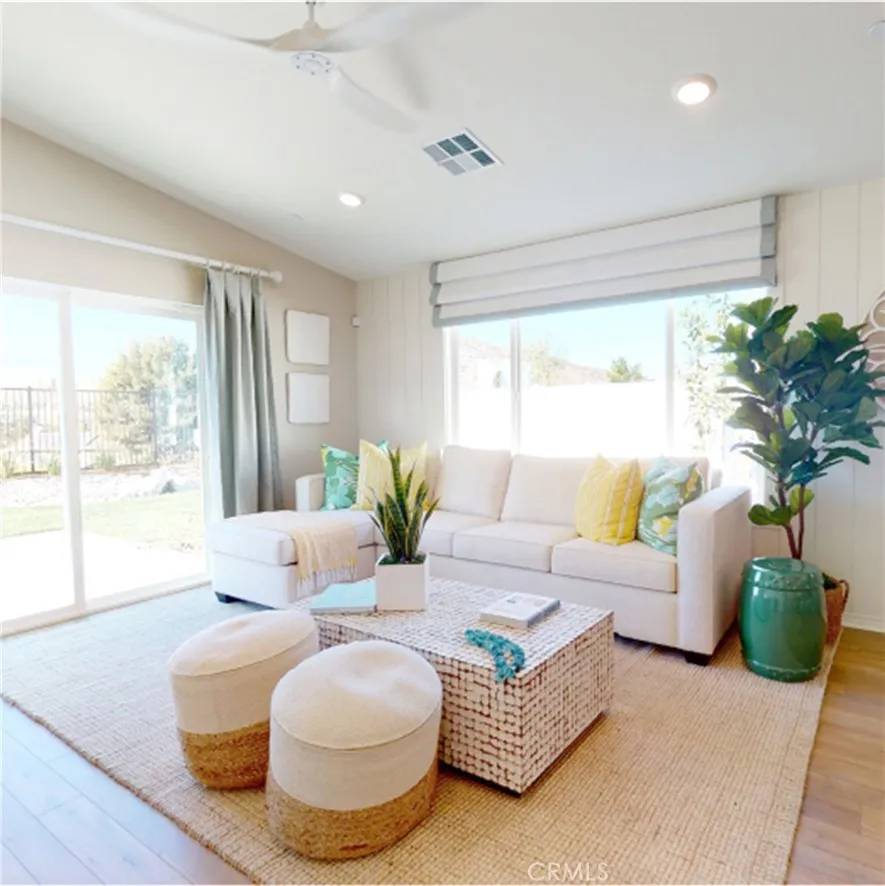 Jurupa Valley, CA 92509,6451 Canyonlands Drive