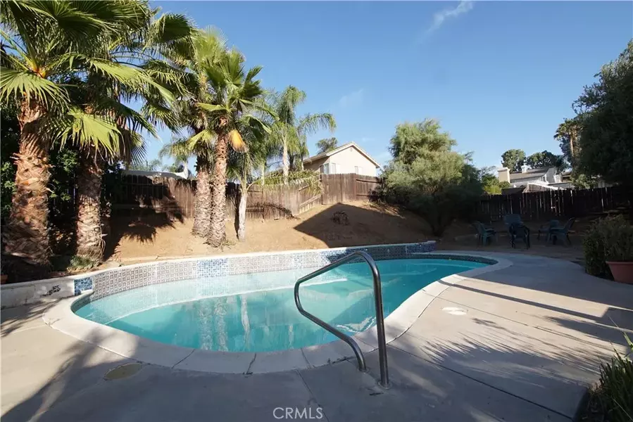 31098 Green Forest Drive, Menifee, CA 92584