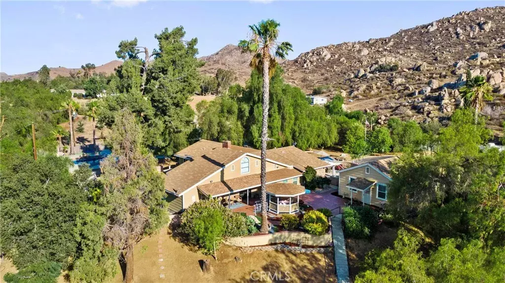 Lake Mathews, CA 92570,19950 Gavilan Road