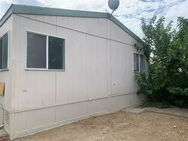 Hemet, CA 92543,1455 S State #285
