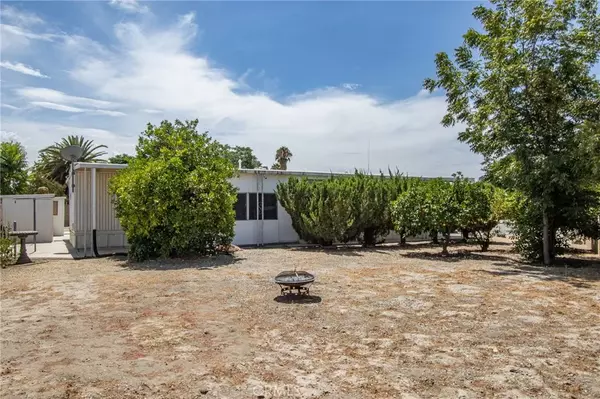 San Jacinto, CA 92582,163 N Palomar Avenue