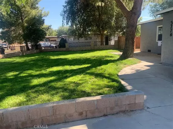 Jurupa Valley, CA 92509,5776 Vista De Oro