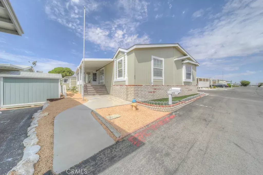 Victorville, CA 92395,13393 Mariposa #224