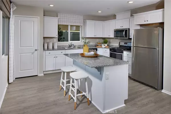 San Jacinto, CA 92583,874 Canopy Lane