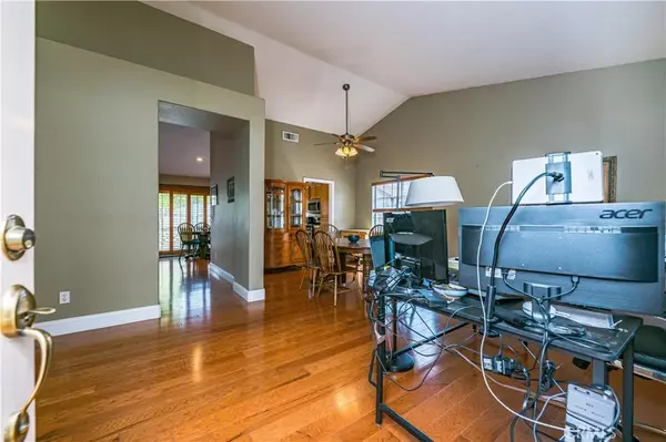 Lake Elsinore, CA 92530,15162 Versailles Street