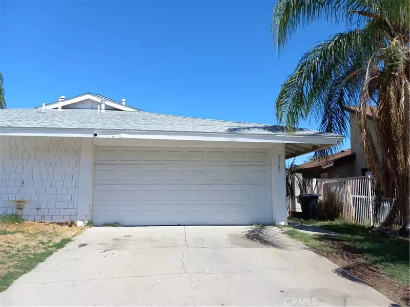 3708 Eisenhower Drive, Lake Elsinore, CA 92530