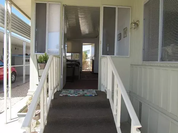 Hemet, CA 92543,332 N Lyon #51