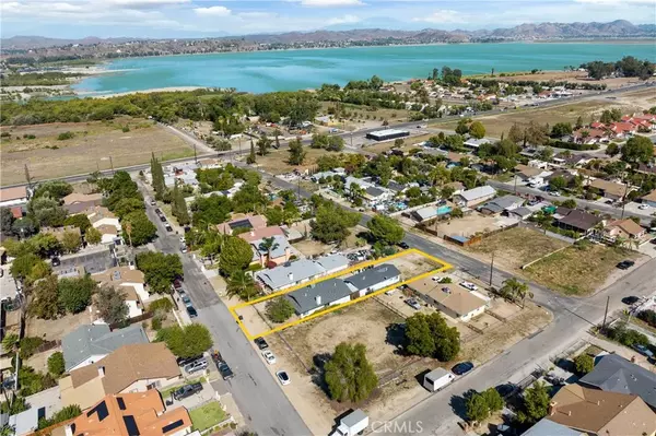 Lake Elsinore, CA 92530,33134 Fairview Street