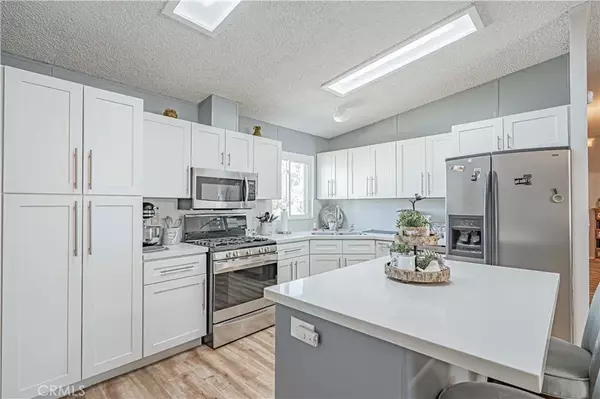 Nuevo, CA 92567,21820 Akron Lane