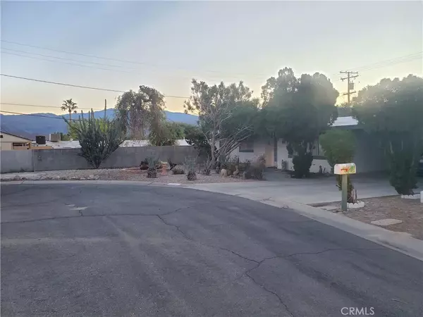 42671 Susan Circle, Palm Desert, CA 92260